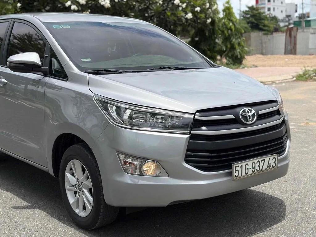 Toyota Innova 2019 photo 3