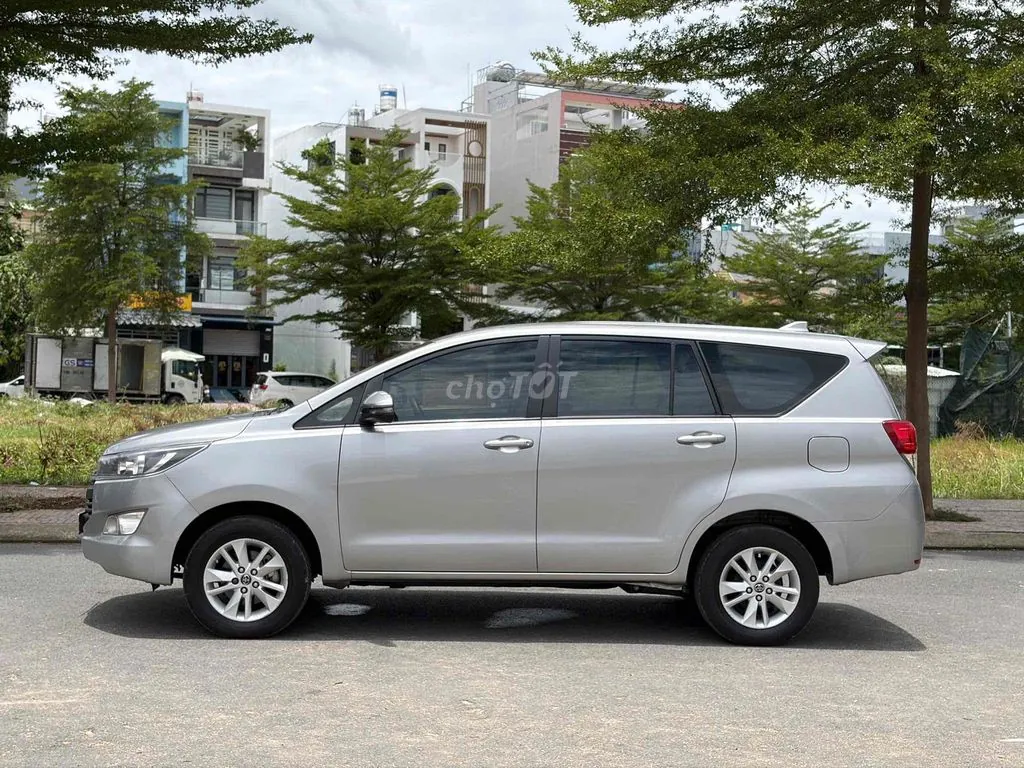 Toyota Innova 2019 photo 4