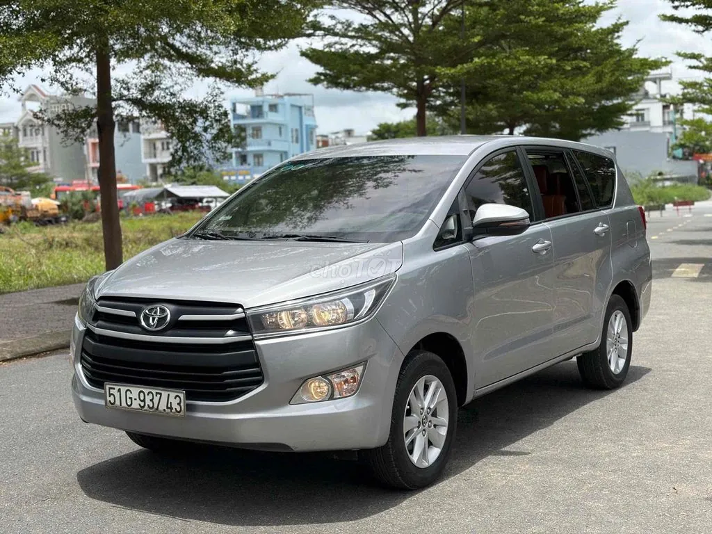Toyota Innova 2019 photo 2