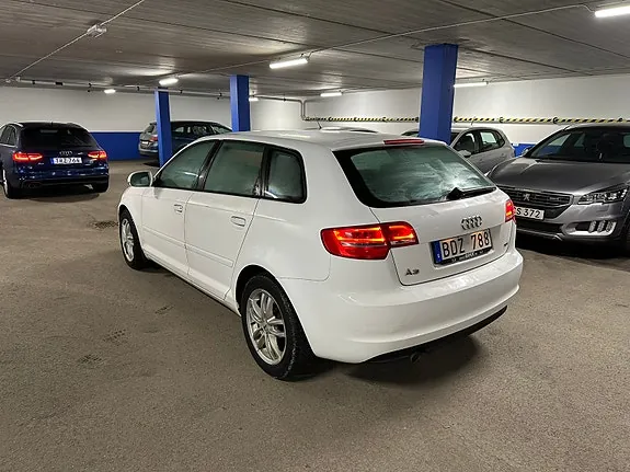 Audi A3 2013 photo 2