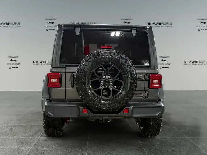 Jeep Wrangler 2026 photo 4