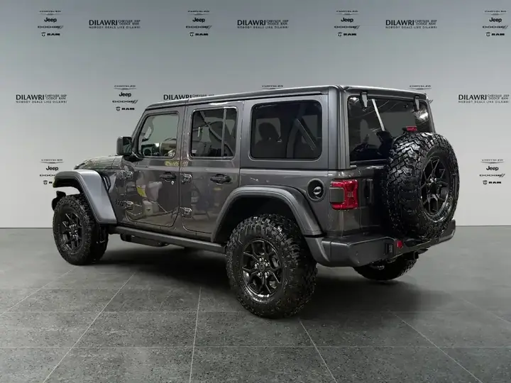 Jeep Wrangler 2026 photo 3