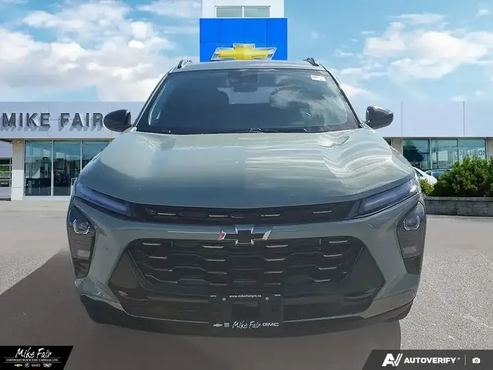 Chevrolet Trax 2026 photo 2