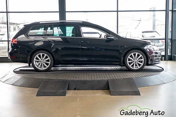 Volkswagen Golf 2017 photo 5