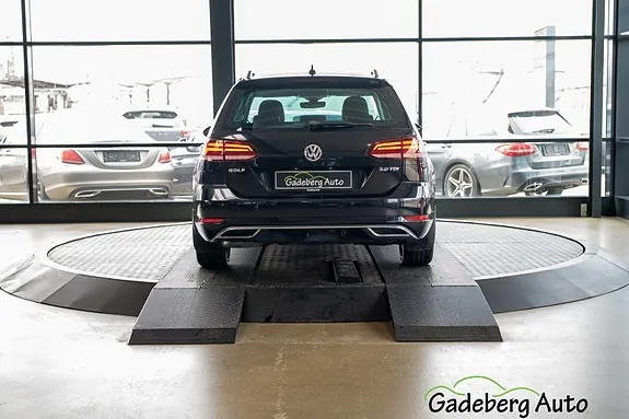 Volkswagen Golf 2017 photo 4