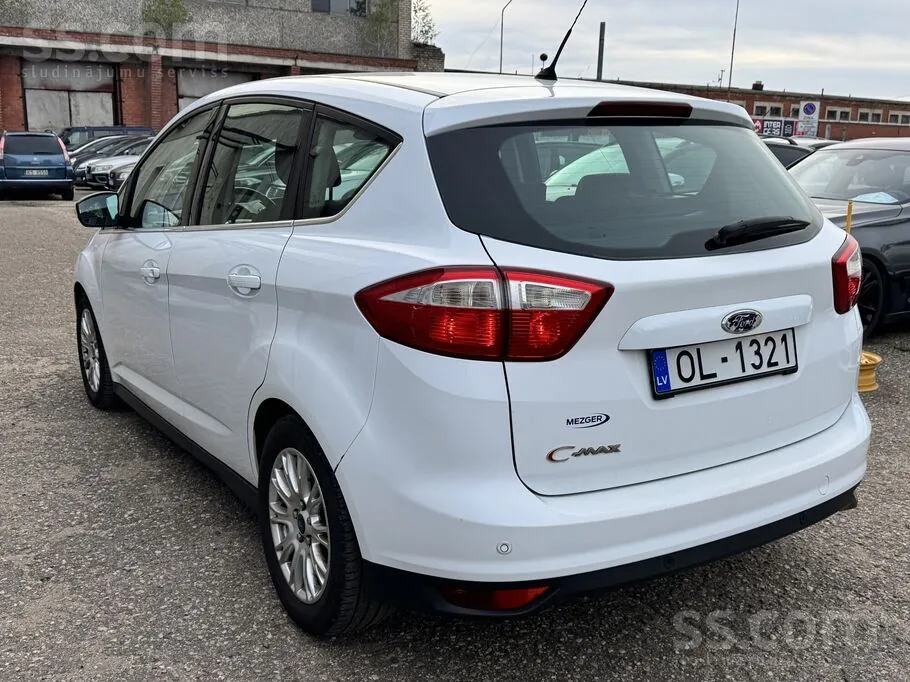 Ford C-Max 2011 photo 4
