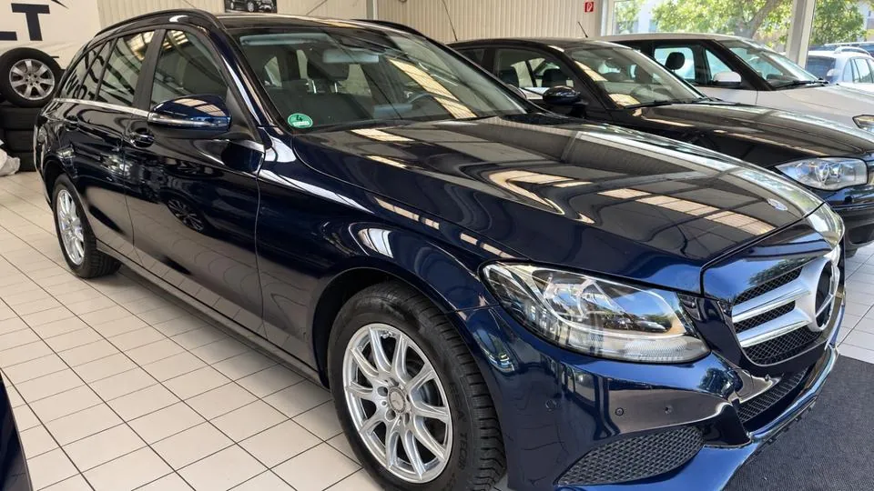 Mercedes-Benz C 220 D
