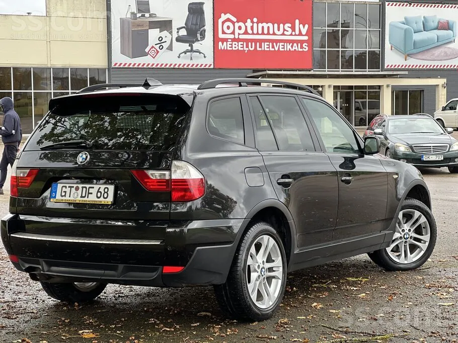 BMW X3 2009 photo 2