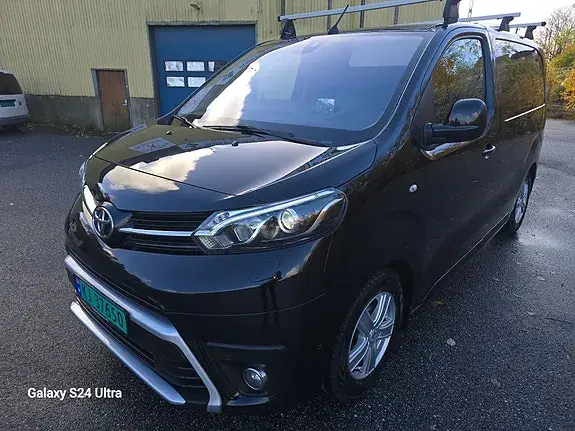 Toyota Proace 2018 photo 2