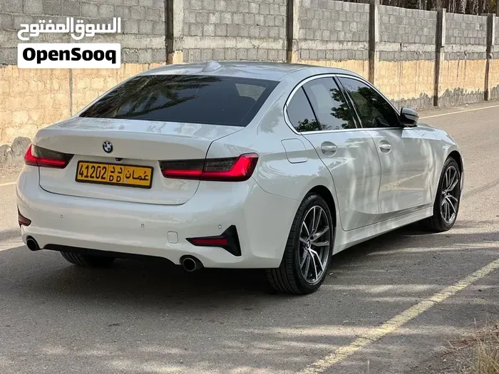 BMW 3 Series 2020 photo 3