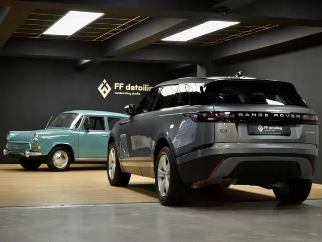 Land Rover Range Rover Velar 2019 photo 3