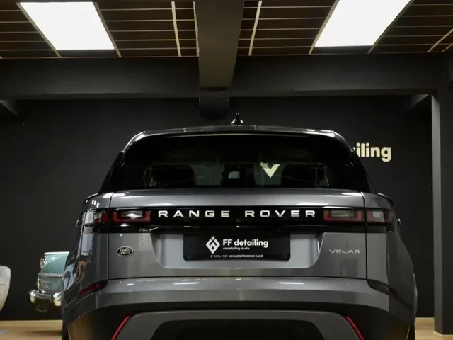 Land Rover Range Rover Velar 2019 photo 2