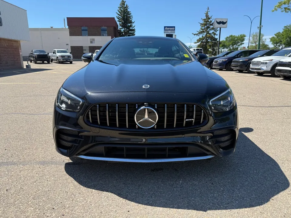 Mercedes-Benz E-Class 2022 photo 4