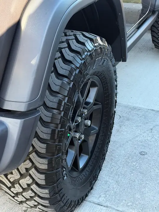 Jeep Wrangler 2025 photo 2