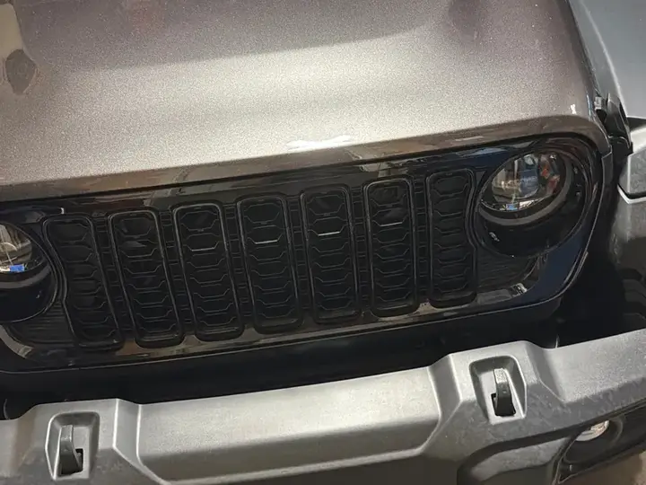 Jeep Wrangler 2025 photo 4