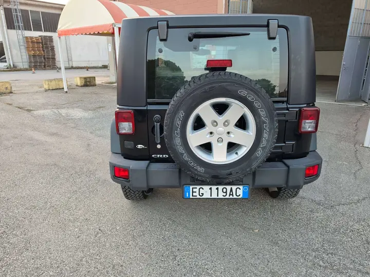 Jeep Wrangler 2010 photo 5