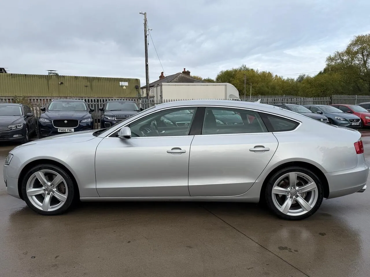 Audi A5 2011 photo 5