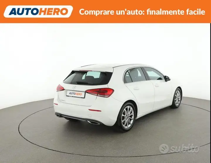 Mercedes-Benz A 180 2018 photo 5
