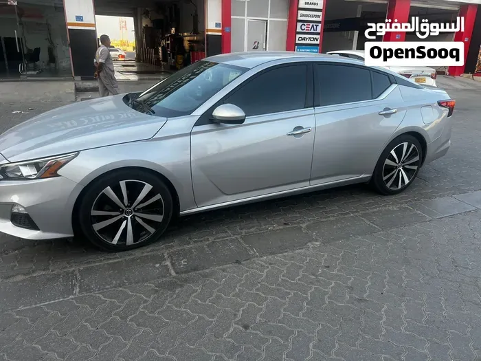 Nissan Altima 2020 photo 3