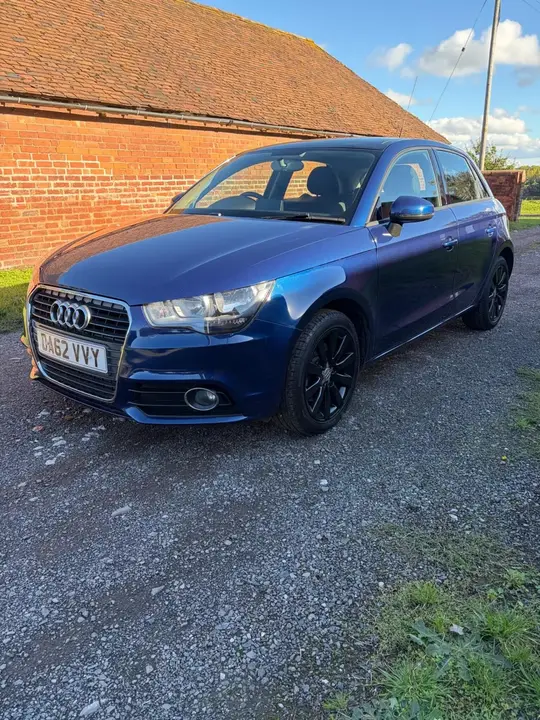 Audi A1 2012 photo 3