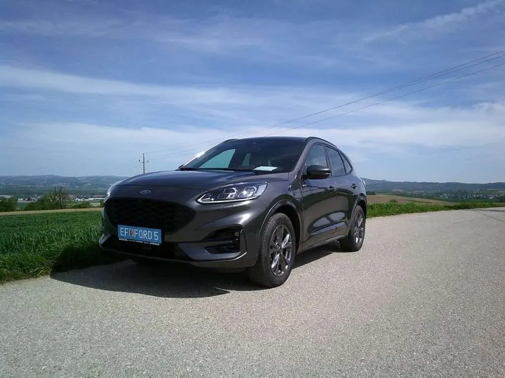 Ford Kuga 2023 photo 3