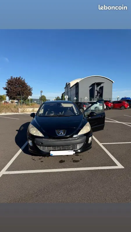 Peugeot 308 2009 photo 2