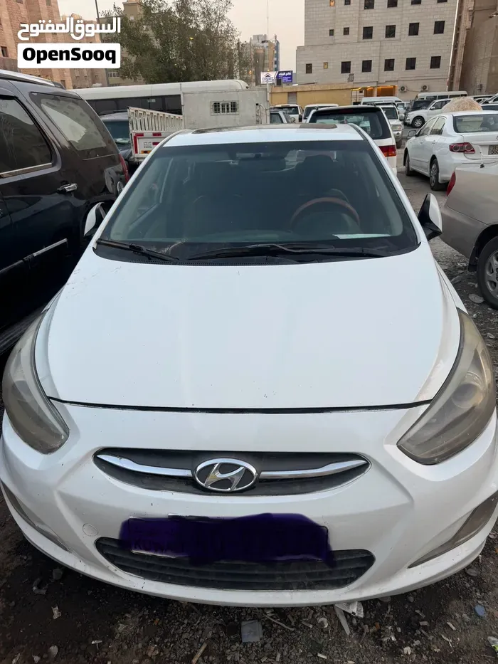 Hyundai Accent 2017 photo 4