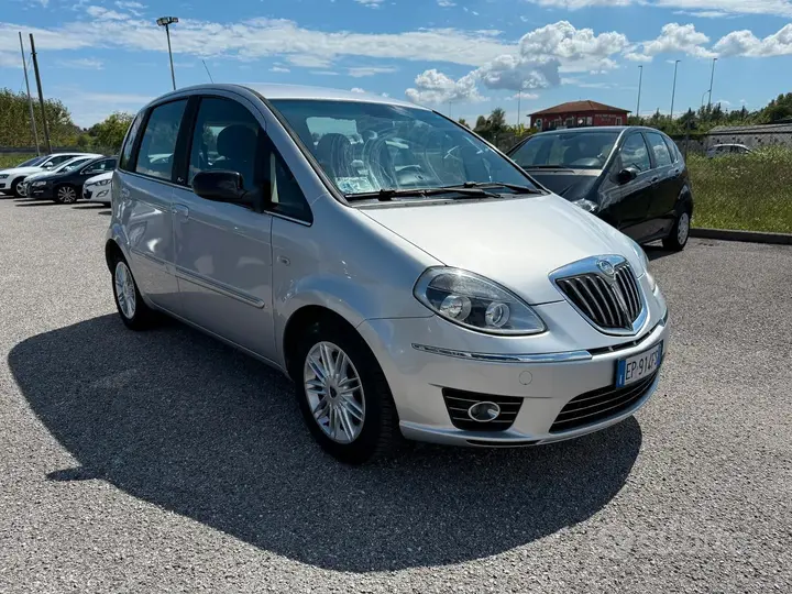 Lancia Musa 2012 photo 3
