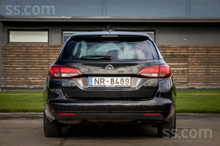 Opel Astra 2021 photo 5
