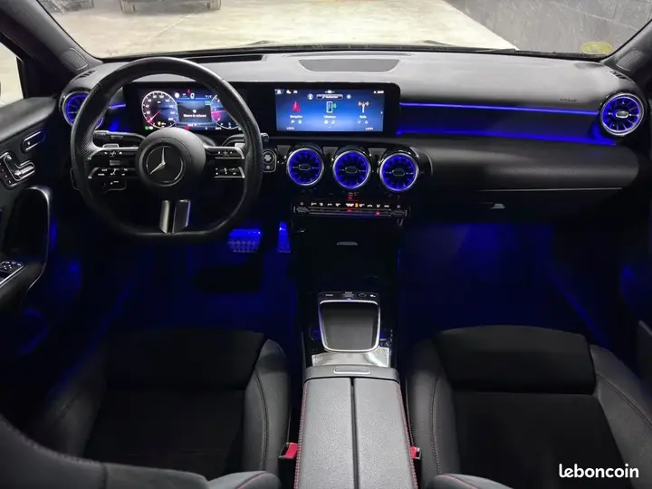 Mercedes-Benz A-Class 2025 photo 3