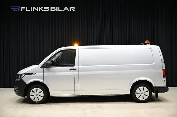 Volkswagen Transporter 2022 photo 3