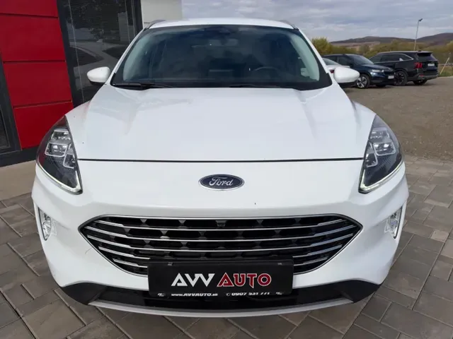Ford Kuga 2022 photo 2