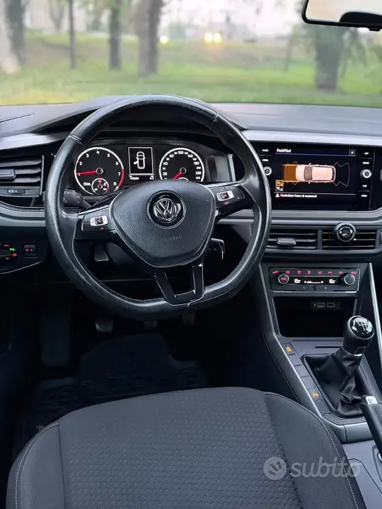 Volkswagen Polo 2018 photo 4