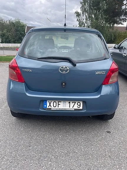 Toyota Yaris 2006 photo 2