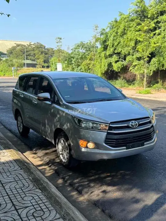 Toyota Innova 2019 photo 3