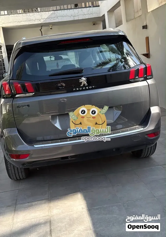 Peugeot 5008 2019 photo 2