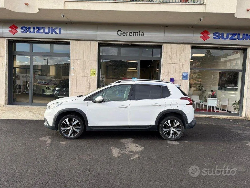 Peugeot 2008 2019 photo 2