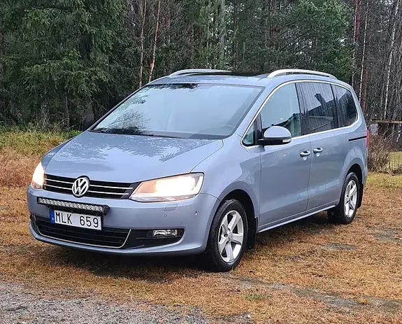 Volkswagen Sharan 2011 photo 4