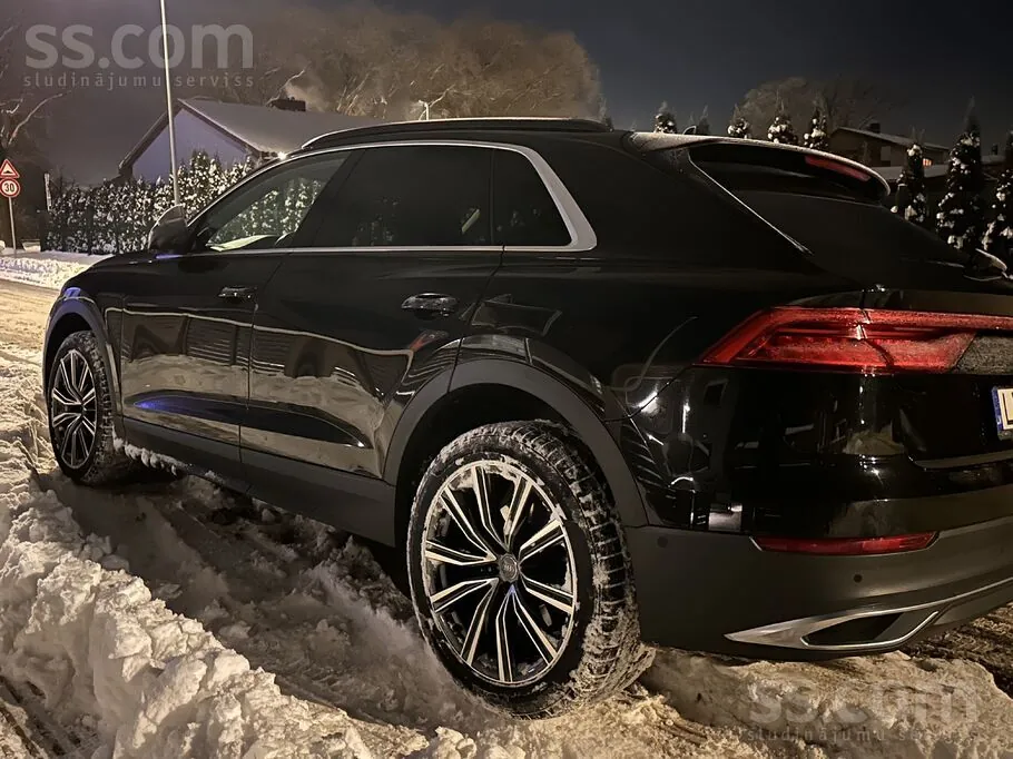 Audi Q8 2022 photo 5