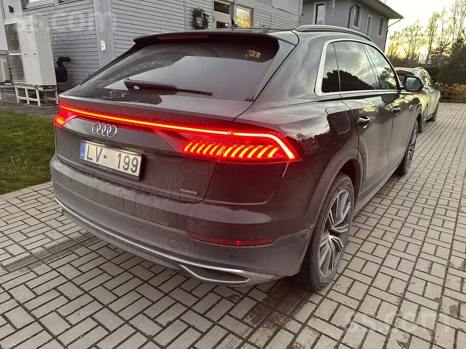 Audi Q8 2022 photo 3