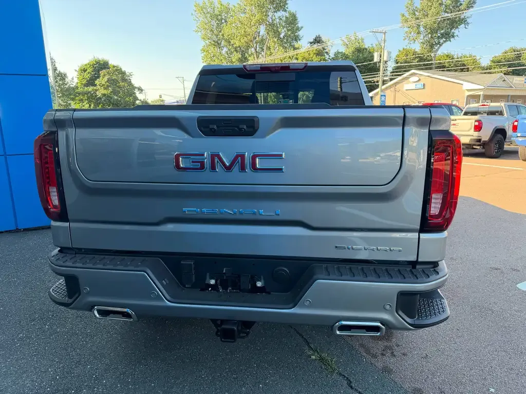 GMC Sierra 1500 2026 photo 3