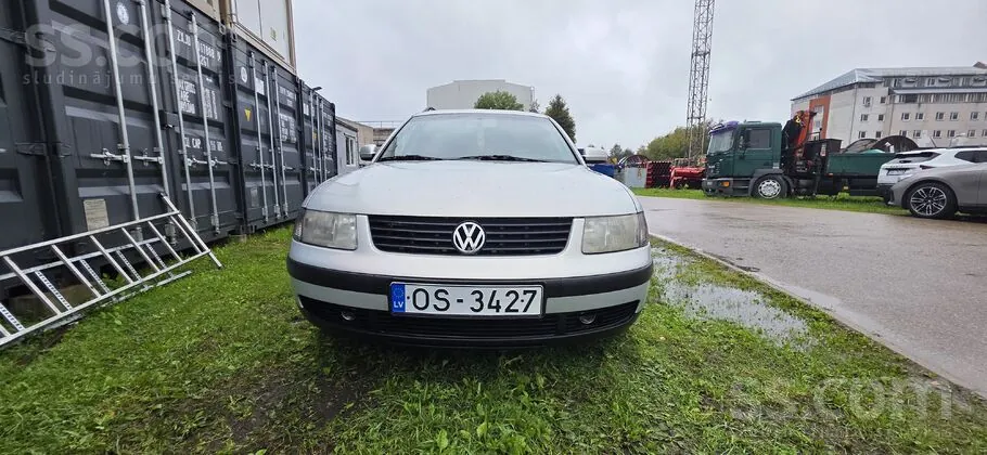 Volkswagen Passat 2000 photo 4