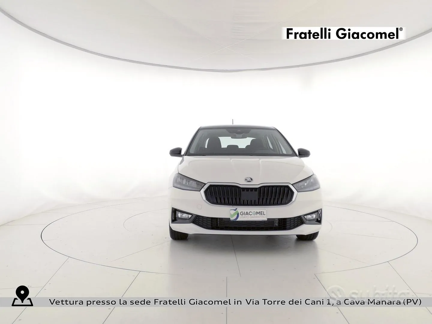 Skoda Fabia 2023 photo 2