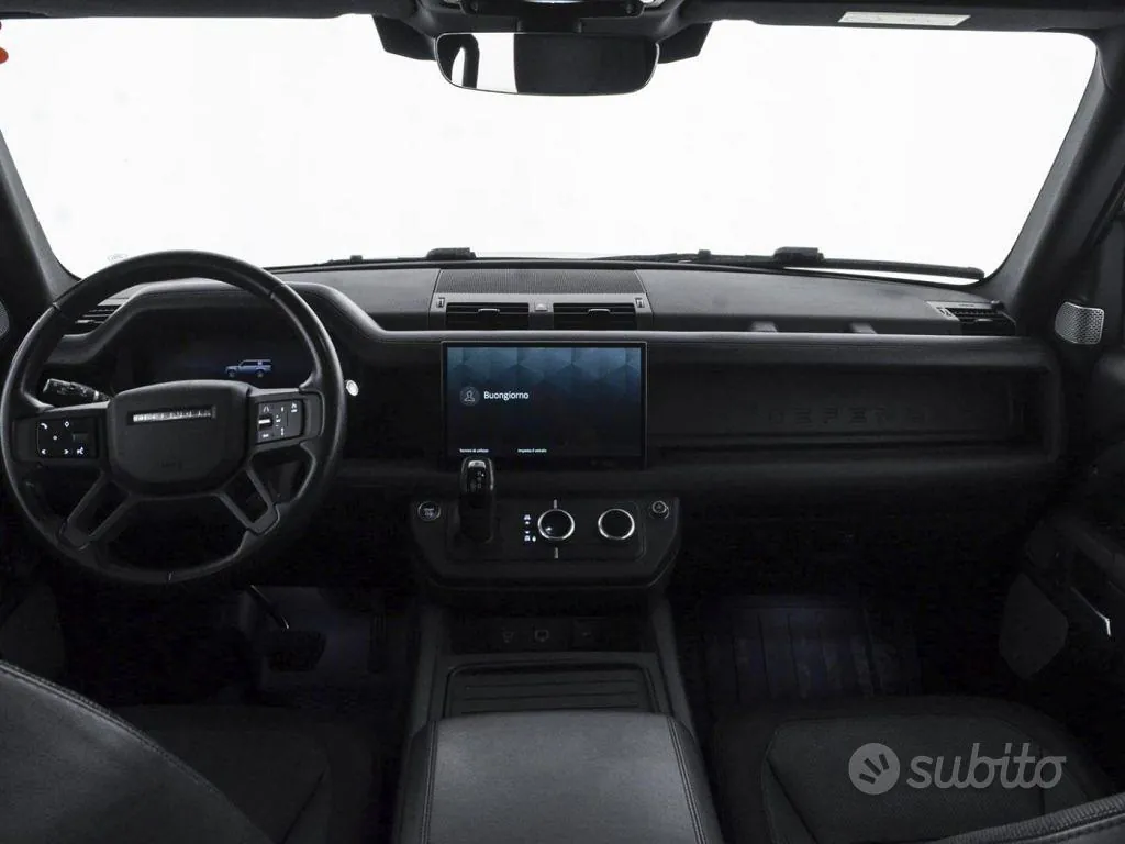 Land Rover Defender 2023 photo 4