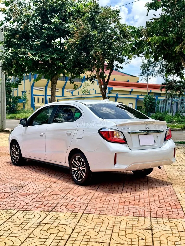 Mitsubishi Attrage 2021 photo 4
