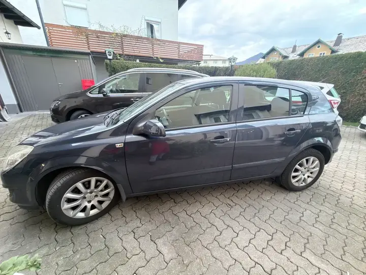Opel Astra 2008 photo 3