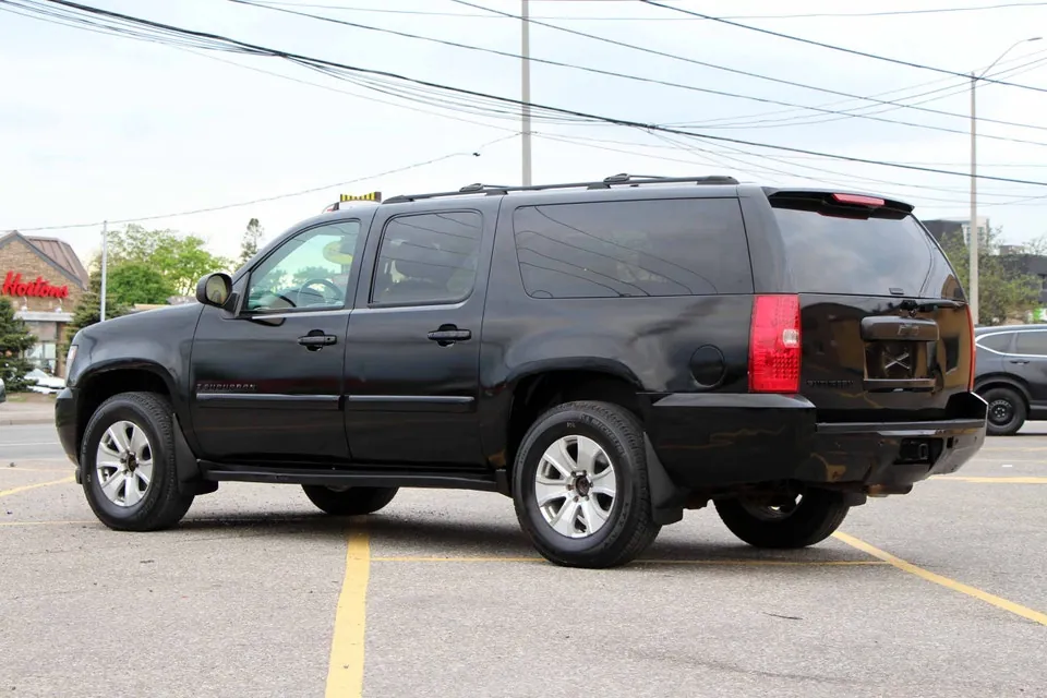 Chevrolet Suburban 2007 photo 5