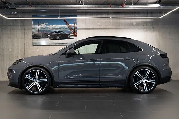 Porsche Macan 2025 photo 2