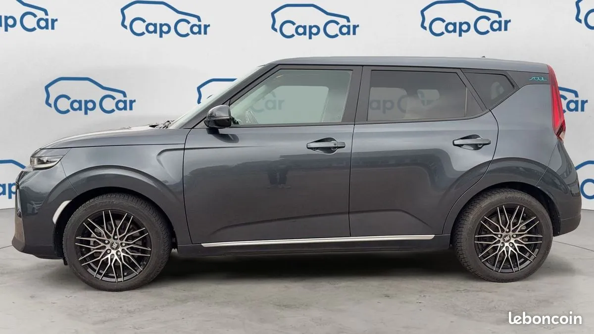 Kia E-Soul 2022 photo 2