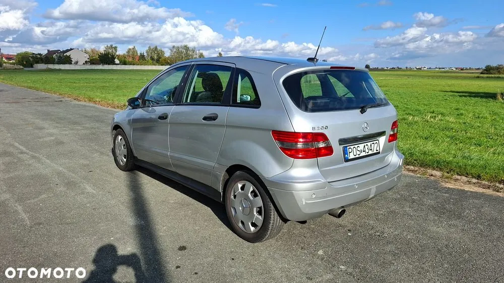 Mercedes-Benz B-Class 2006 photo 2